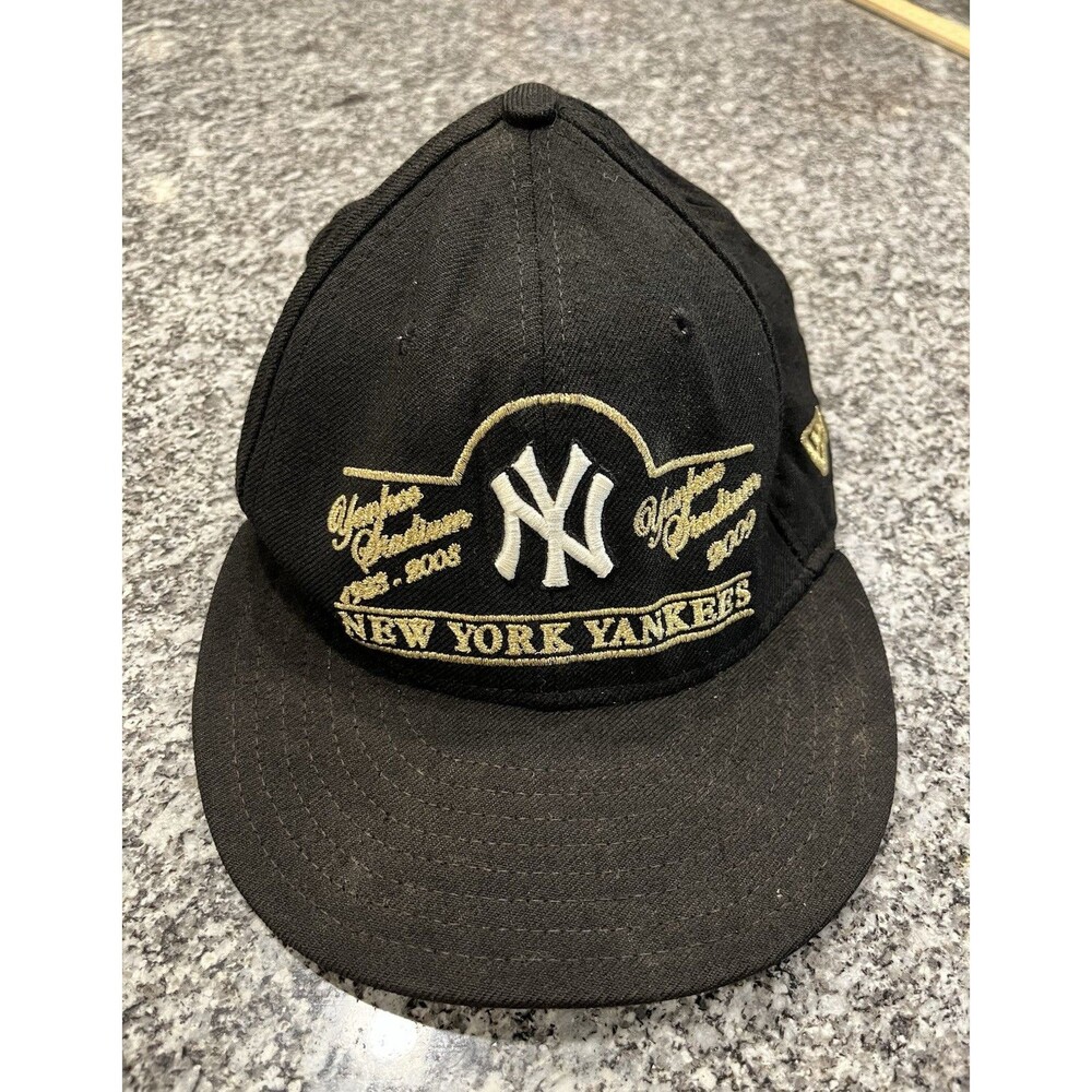 New Era New York Yankees 59FIFTY Fitted Cap Black/Gold Size 7 1/4 A1